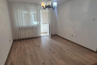 Tomis 3/Apartament 2 camere decomandate Centrală Gaze - 3