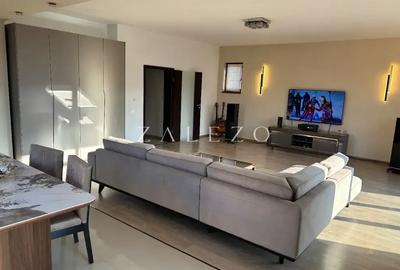 Apartament cu 2 camere decomandat, mobilat în Complex Studențesc