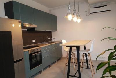 Apartament cu 2 camere decomandat, mobilat în Unirii