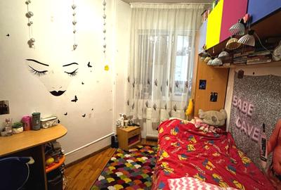 Apartament 2 camere zona Spital 52mp mobilat utilat  63.000eur - 6