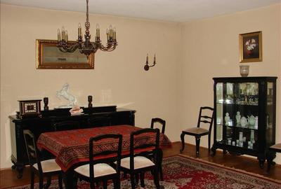 Apartament cu 4 camere decomandat, mobilat în Sub Arini