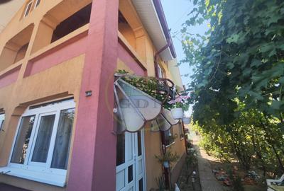 Casă individuală cu 4 camere în Podari