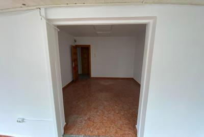 De vanzare/inchiriat spatiu comercial  Siderurgistilor 82.000 euro/2500 lei - 3