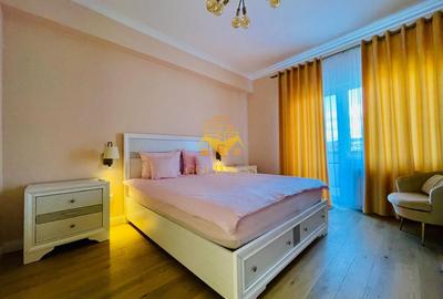Apartament cu 3 camere semidecomandat, mobilat în Bună Ziua