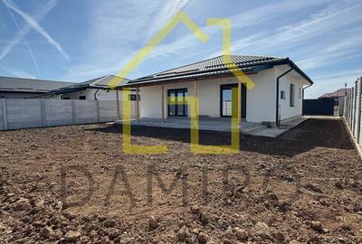Casa P+Pod 4 Camere Teren 500 mp Dragomiresti Deal Ilfov 2026 - 9