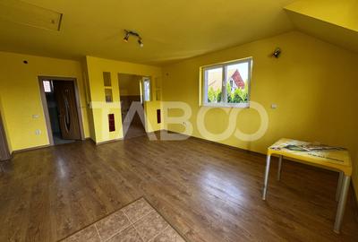 Casa compusa din doua apartamente 116 mpu teren 250 mp Selimbar Sibiu - 3