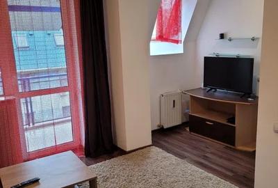 Garsonieră decomandată în Drumul Taberei