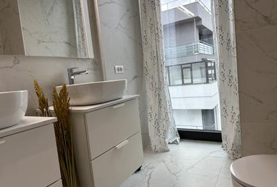 Penthouse de închiriat în WIN Herăstrău | 5 cam | Terasă panoramică | 2 locuri - 20
