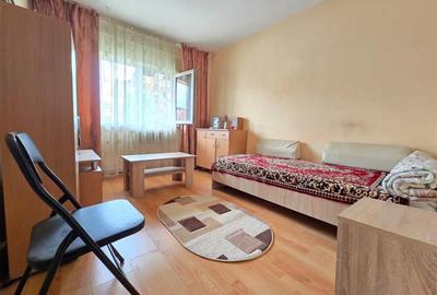 Apartament cu 3 camere decomandat în Frumoasa