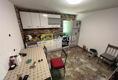 Casa parter (caramida) cu anexa (BCA) pe un teren 1180 mp, sat Strugari, jud Bac - 11