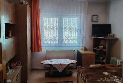 Apartament 3 camere decomandat, etaj 1, 2 balcoane și garaj – Râșnov - 3