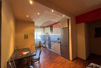 Apartament cu 2 camere semidecomandat, mobilat în Micălaca