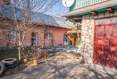 Casa spațioasă din Comănești – locuință pentru familii mari sau sediu de firma? - 3
