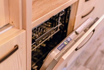 OCAZIE: Apartament cu 2 camere, LUX, la cheie! - 10