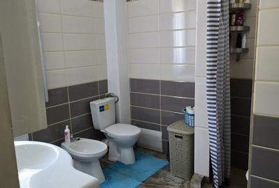 Casă de vânzare cu 4 camere, garaj și teren de 766 mp – Sărata, Piatra Neamț - 4