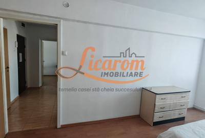 2 camere decomandat,BD Garii,etaj intermediar,pret pornire 103000 E - 21