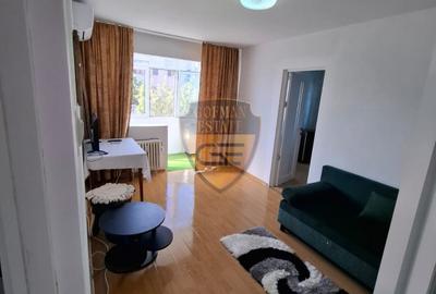 Apartament cu 3 camere semidecomandat, mobilat în Tomis Nord