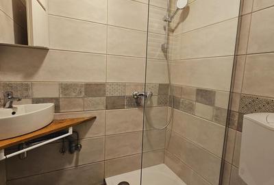 Piata Muncii Matei Basarab, 3 camere, etaj 2, metrou - 8