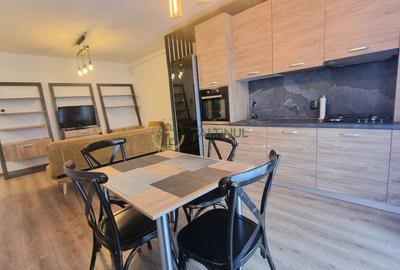 Apartament cu 3 camere decomandat, mobilat în Central