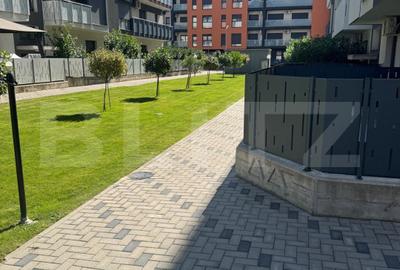 Apartament cu 2 camere semidecomandat, mobilat în Central
