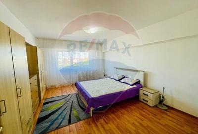 Apartament cu 3 camere de închiriat în zona Turnisor - 4