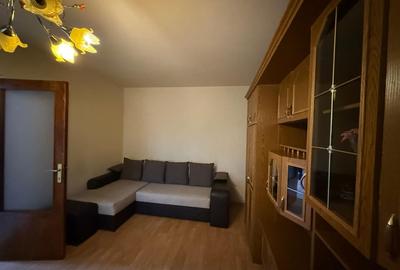 APARTAMENT 2 CAMERE DECOMANDAT BLOC 1981 METROU GORJULUI - 1
