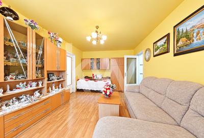 Apartament cu 2 camere semidecomandat, mobilat în Astra