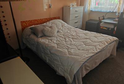 Casa 2 camere singur in curte zona Centrul Istoric - 1