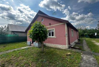 Casa de vanzare in comuna Ghizdaru , jud Giiurgiu - 1