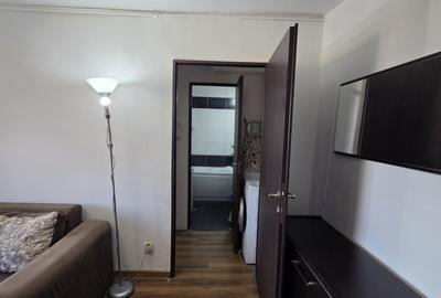 Apartament 2 camere semidecomandat, bloc reabilitat, str. Plt. Petre D. Ionescu - 9