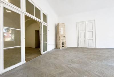 0 % Comision, 2 camere, parcare  - cladire an 1654 - Centru istoric - 3