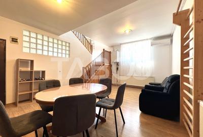 Apartament cu 3 camere semidecomandat, mobilat în Central