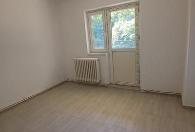 Apartament 3 camere, Piata Centrala, pretabil Birouri - 3