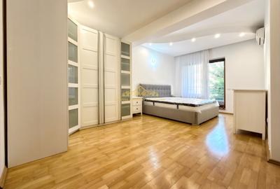 Apartament cu 3 camere decomandat în Herăstrău