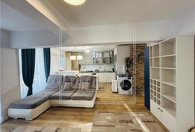 Apartament cu 3 camere nedecomandat în Exterior Sud