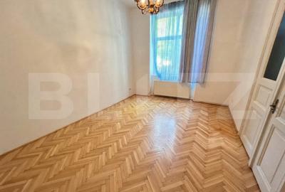 Casă cu 4 camere în Gruia