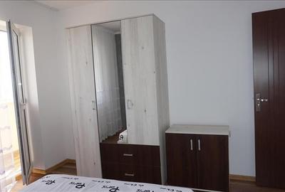 Apartament decomandat cu 3 camere la Ciuperca - 11