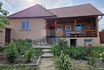 Casă individuală cu 2 camere în Augustin