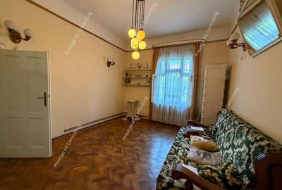 Casa individuala 2 apartamente | 310 mp utili |  clinica / birouri Elisabetin - 20