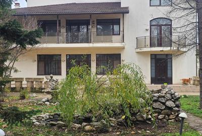 Baneasa - vila 2006, 10 camere, 5 bai, garaj și curte liberă 710 mp! - 16