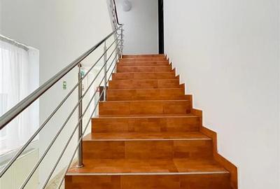 INCHIRIERE IMOBIL COMERCIAL INDIVIDUAL SPATIU GRADINITE / BIROURI / CLINICA 710 - 13