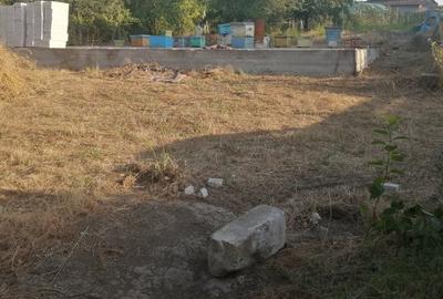Teren Construcții intravilan de 340 mp, în Mineri