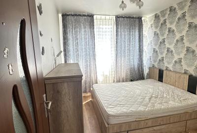 Apartament cu 4 camere semidecomandat în Drumul Taberei