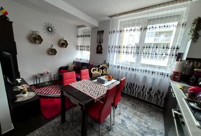 Apartament cu 2 camere semidecomandat, mobilat în Iris