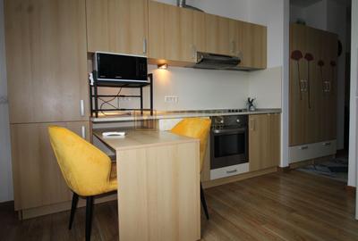 2 camere| Complexul Studentesc| disponibil din 1 Iulie| centrala proprie| - 10