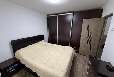 Apartament 2 camere, hol patrat, logie + balcon, mobilat si utilat - 8