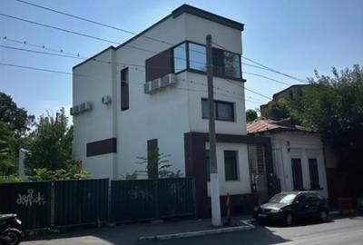 Clădire de birouri de 220 mp individuală la Spitalul Militar - 1