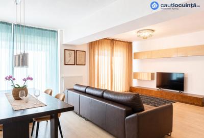 Apartament cu 4 camere semidecomandat, mobilat în Băneasa