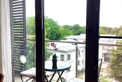 Apartament cu 3 camere în Kiseleff