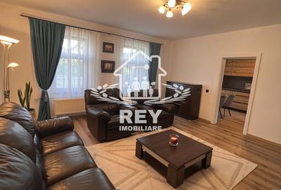 Apartament cu 3 camere decomandat, mobilat în Lazaret